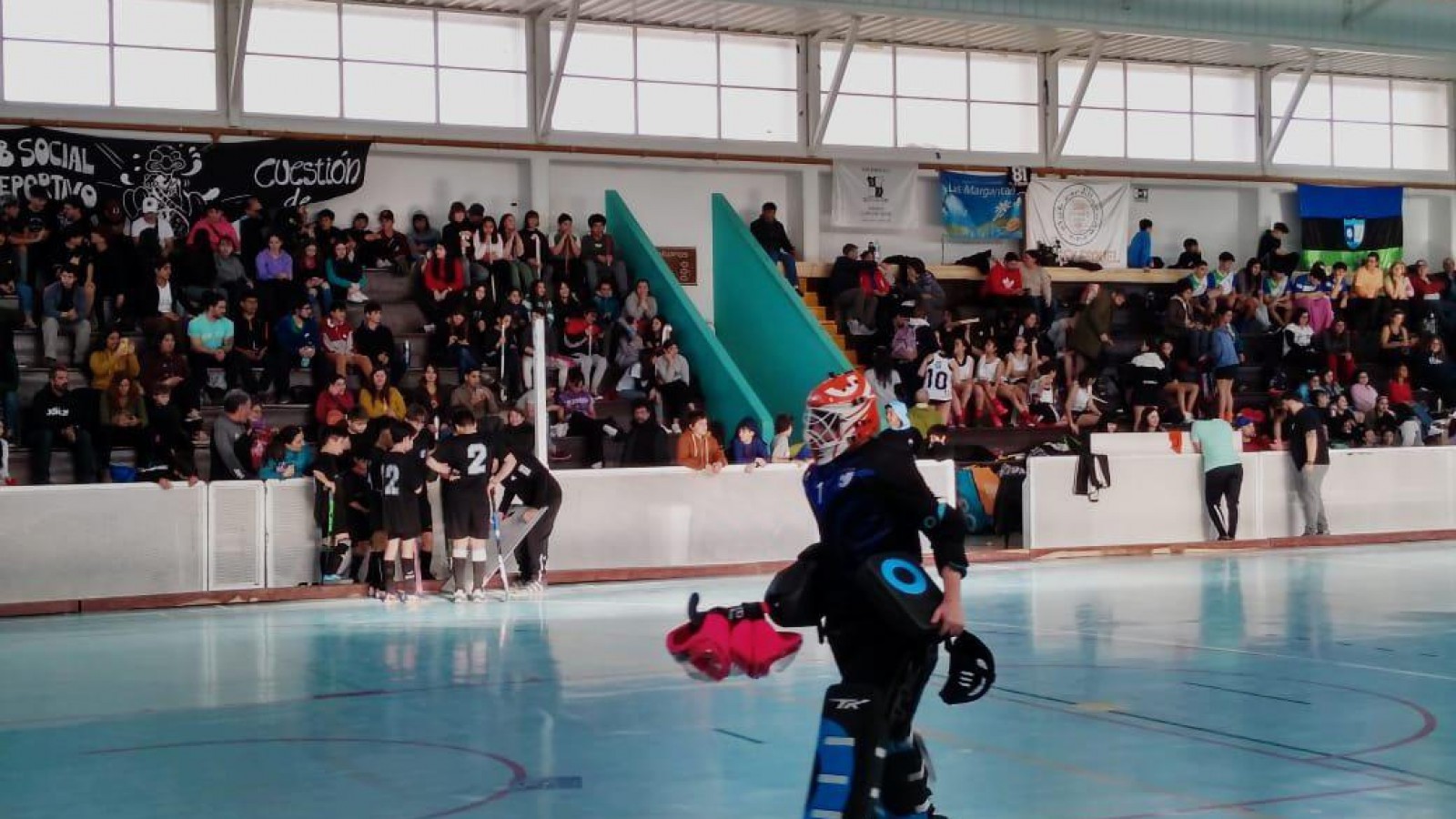Después de tres años, volvió el hockey a El Chaltén